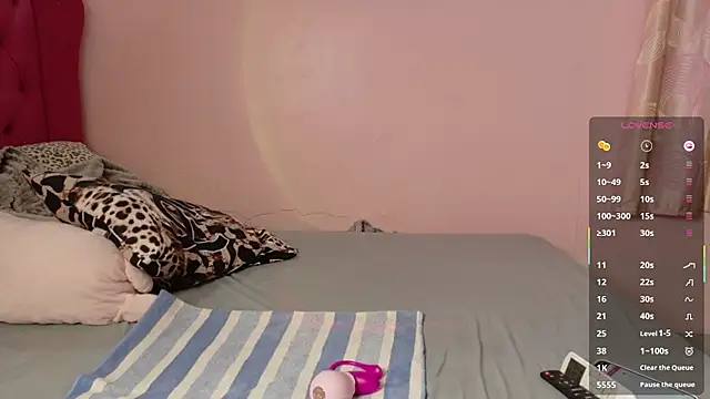 Snapshot of Serenaa_rabbit chatting on October 2, 12:41 pm Serenaa rabbit online show from October 2, 12:41 pm