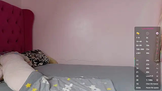 Snapshot of Serenaa_rabbit chatting on October 1, 2:38 am Serenaa rabbit online show from October 1, 2:38 am