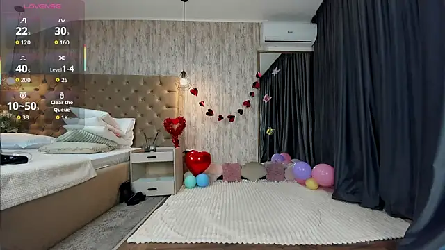 Maya Collins  online show from March 8, 7:50 pm