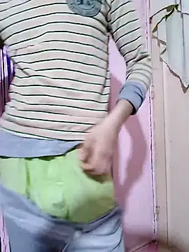 Rwkya online show from April 17, 8:44 pm