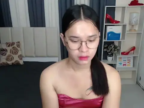 SeductiveAppleTS online show from November 30, 12:22 am