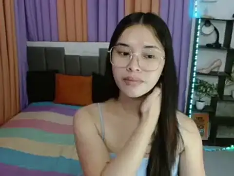 SeductiveAppleTS online show from November 24, 5:35 pm