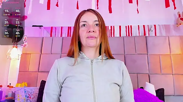 Snapshot of antoneella_jones chatting on November 6, 1:15 pm antoneella jones online show from November 6, 1:15 pm