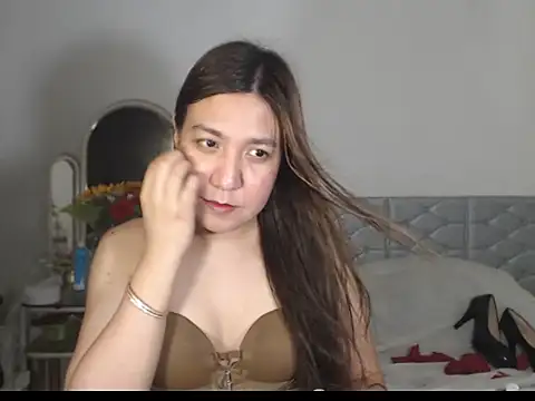 Snapshot of stellahugeX chatting on November 28, 8:25 am stellahugeX online show from November 28, 8:25 am