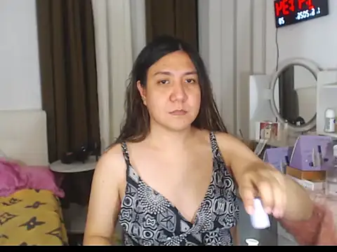 stellahugeX online show from June 1, 11:43 am