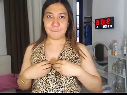 stellahugeX online show from March 10, 1:20 am