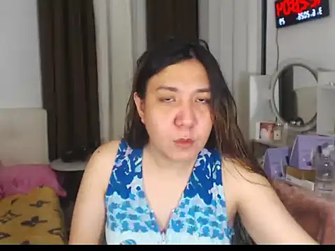 stellahugeX online show from June 2, 4:29 pm