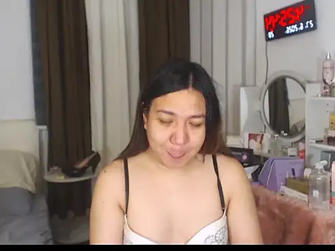 Snapshot of stellahugeX chatting on June 26, 8:25 pm stellahugeX online show from June 26, 8:25 pm