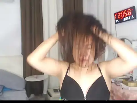 Snapshot of stellahugeX chatting on July 2, 12:22 am stellahugeX online show from July 2, 12:22 am