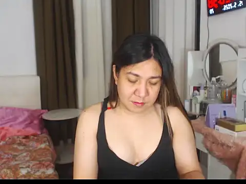 stellahugeX online show from May 15, 3:21 pm