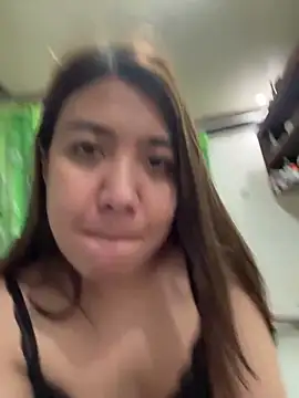 stellahugeX online show from December 18, 10:02 pm