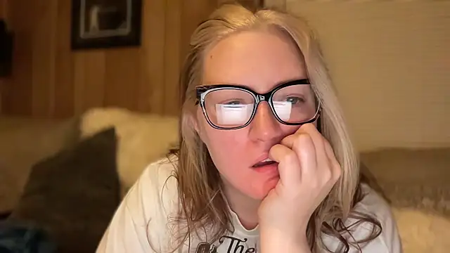 PefectNipz online show from December 1, 3:29 am