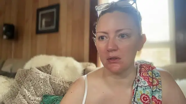 PefectNipz online show from September 9, 4:16 pm