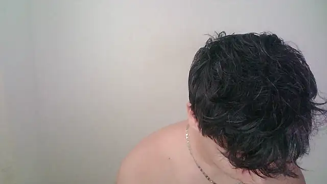 Snapshot of zeus_181 chatting on July 6, 11:17 am zeus 181 online show from July 6, 11:17 am