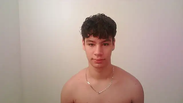 Snapshot of zeus_181 chatting on October 28, 12:48 pm zeus 181 online show from October 28, 12:48 pm