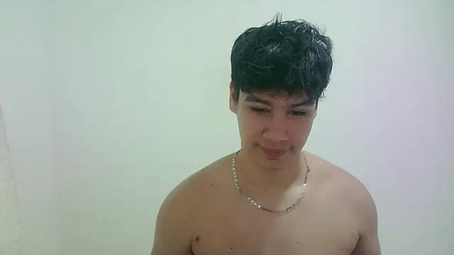 Snapshot of zeus_181 chatting on June 29, 5:47 am zeus 181 online show from June 29, 5:47 am