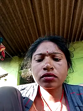 Snapshot of Payal-0143 chatting on December 5, 9:19 am Payal-0143 online show from December 5, 9:19 am