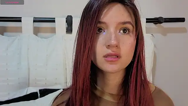 ashly jones  online show from March 13, 4:28 am