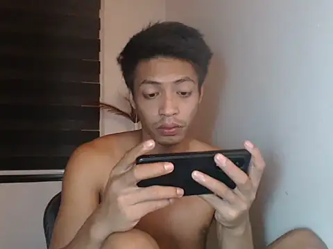 Snapshot of trans_69_ chatting on October 6, 5:46 pm trans 69  online show from October 6, 5:46 pm