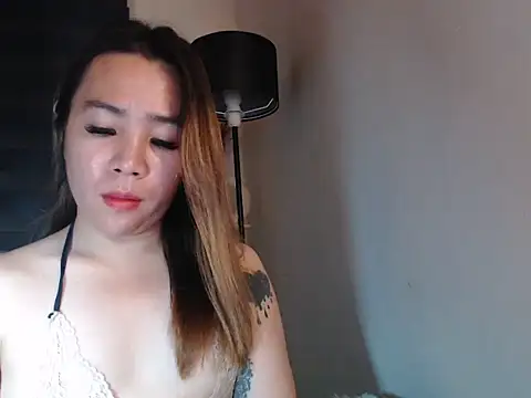 Snapshot of trans_69_ chatting on October 31, 4:36 pm trans 69  online show from October 31, 4:36 pm