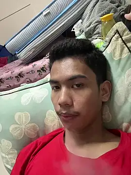 Snapshot of Demure_Asian143 chatting on July 28, 8:22 am Demure Asian143 online show from July 28, 8:22 am