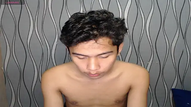 Demure Asian143 online show from November 26, 3:56 pm