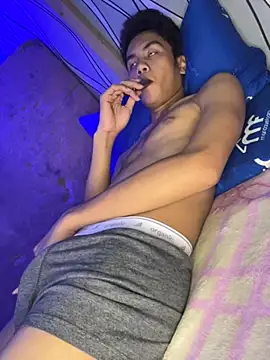 Demure Asian143 online show from September 28, 2:24 pm