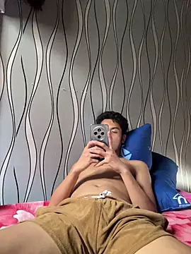 Demure Asian143 online show from October 13, 5:53 am