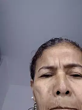 Snapshot of Merybeks chatting on June 22, 10:01 am Merybeks online show from June 22, 10:01 am