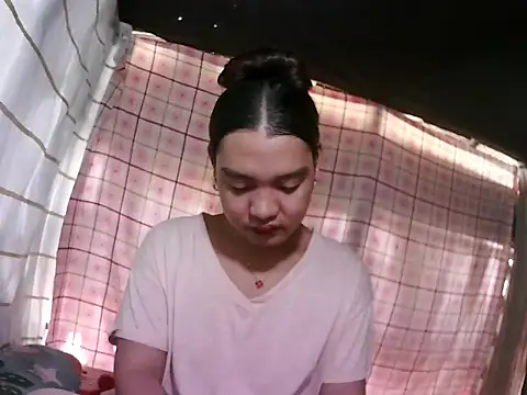 Snapshot of asian_janella chatting on November 1, 4:30 am asian janella online show from November 1, 4:30 am