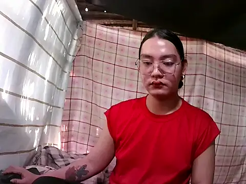 Snapshot of asian_janella chatting on February 2, 12:20 am asian janella online show from February 2, 12:20 am