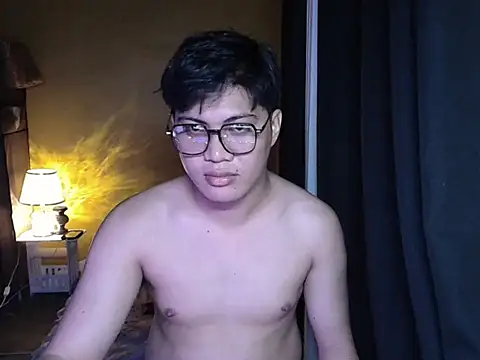 Snapshot of Lowel_Smith chatting on September 25, 2:45 pm Lowel Smith online show from September 25, 2:45 pm