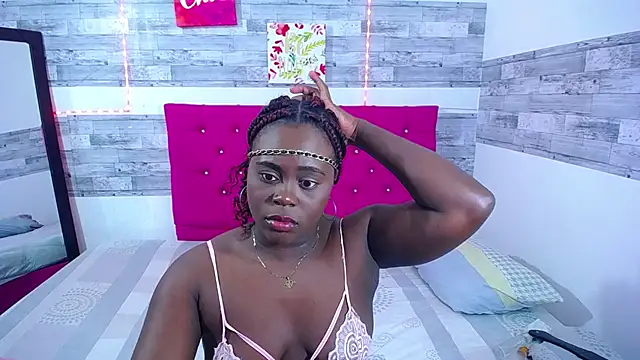 Snapshot of biigass_ebony chatting on October 3, 2:59 am biigass ebony online show from October 3, 2:59 am
