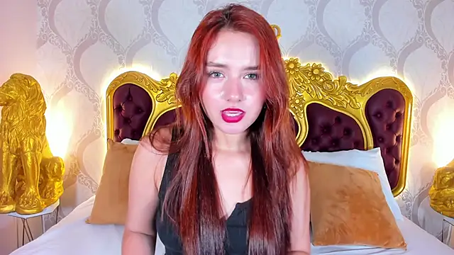 Snapshot of AmeliaClar chatting on September 30, 10:49 pm AmeliaClar online show from September 30, 10:49 pm