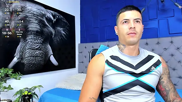 Snapshot of andres-clark92 chatting on May 26, 4:38 pm andres-clark92 online show from May 26, 4:38 pm