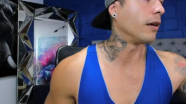 Snapshot of andres-clark92 chatting on June 9, 5:14 pm andres-clark92 online show from June 9, 5:14 pm