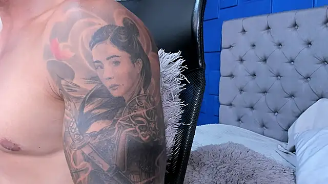 andres-clark92 online show from November 13, 6:01 pm