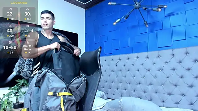 andres-clark92 online show from February 19, 4:04 pm