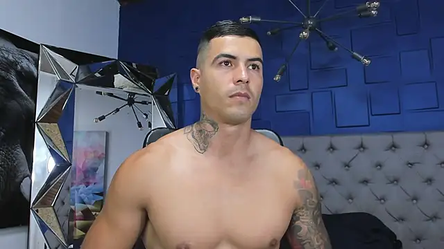 Snapshot of andres-clark92 chatting on June 12, 4:27 pm andres-clark92 online show from June 12, 4:27 pm