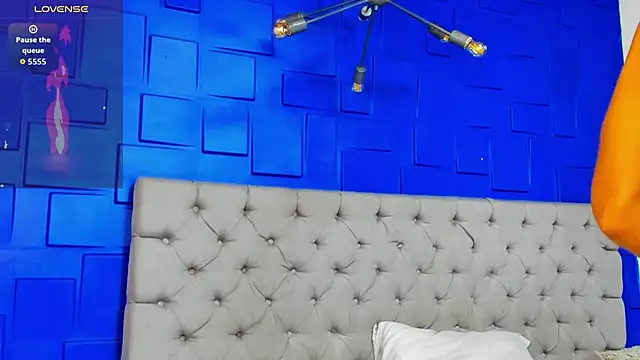 andres-clark92 online show from February 23, 4:07 pm