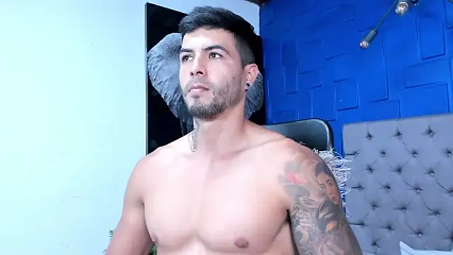 andres-clark92 online show from November 18, 5:38 pm