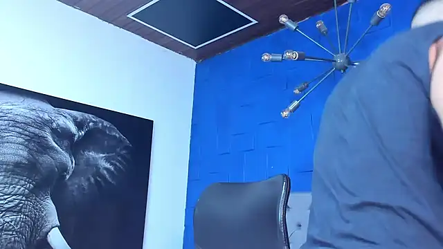 andres-clark92 online show from December 18, 5:06 pm