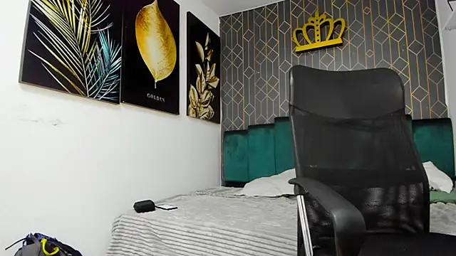 andres-clark92 online show from February 8, 4:59 pm