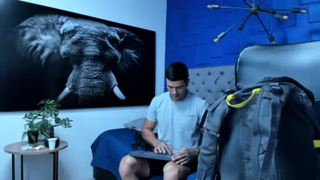 andres-clark92 online show from February 7, 3:42 pm