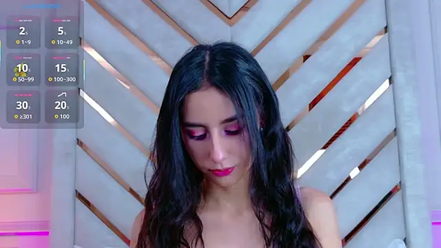 Sarah-Grace online show from December 5, 2:21 am