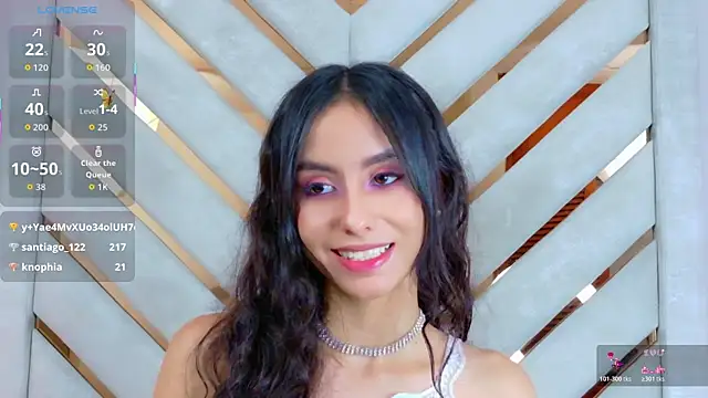 Sarah-Grace online show from January 8, 1:22 am