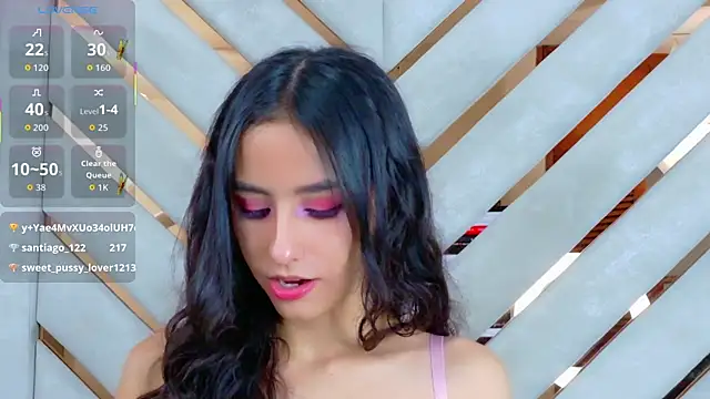 Sarah-Grace online show from January 9, 1:34 am