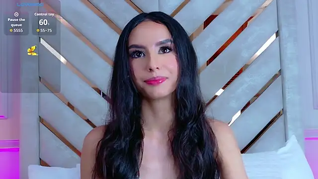 Sarah-Grace online show from November 25, 1:39 am