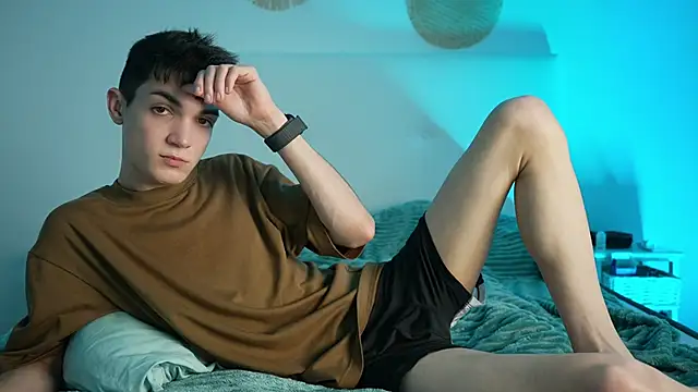 MattyandAiden online show from February 1, 6:17 pm