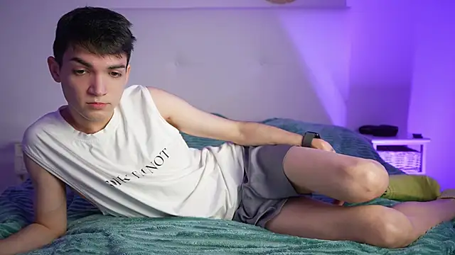 MattyandAiden online show from February 5, 6:37 pm